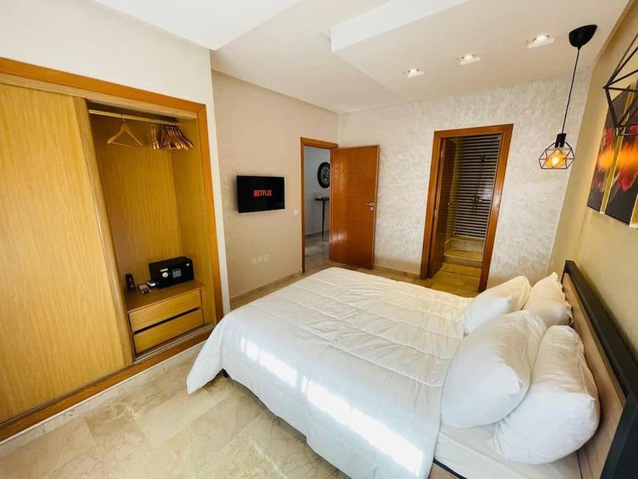 A 2 Minutes De Casa Finance City, Appartement Avec 2 Chambres Casablanca Exteriör bild