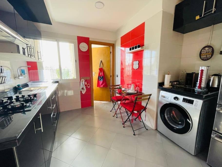 A 2 Minutes De Casa Finance City, Appartement Avec 2 Chambres Casablanca Exteriör bild
